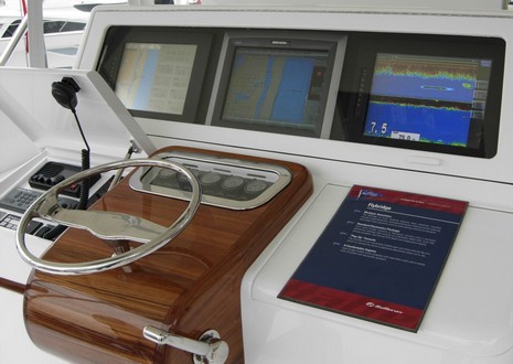 Hatterascal_Hatteras_60GT_VEI lr