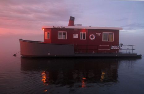 RMC Island 40, off the grid house boating thumbnail