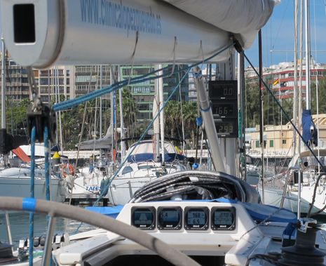 BandG_Las_Palmas_Triton_and_HV20-20_cPanbo.jpg