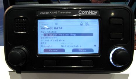ComNav_Voyager_X3_Class_A_Ais_cPanbo.JPG