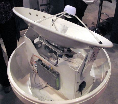 Intellian_s6HD_TV_antenna_MIBS_cPanbo.JPG