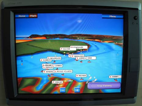 AC34_Garmin_7215_showing_support_fleet_AIS_cPanbo.jpg