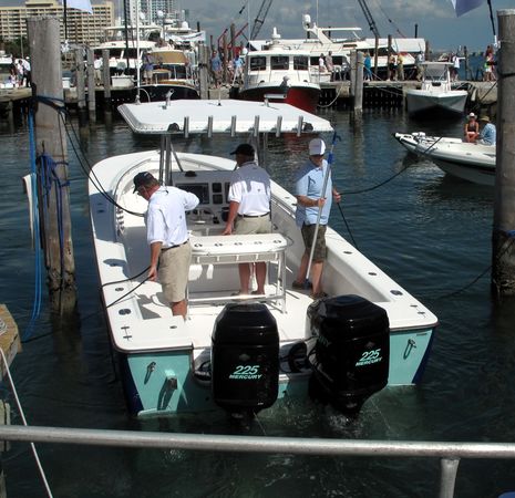 Teleflex_Optimus_360_demo_MIBS2012_cPanbo.jpg