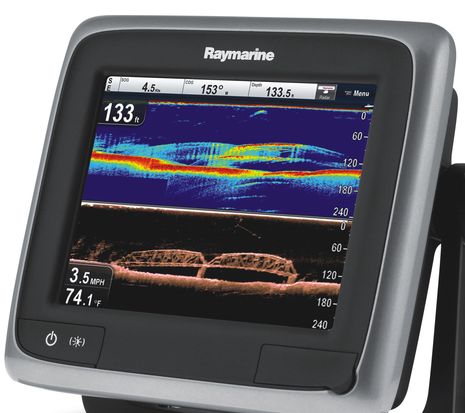 Raymarine_a68.jpg