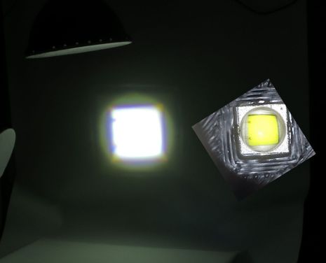 Marinebeam_Ultra_spot_flashlight_LED_optics_cPanbo.jpg