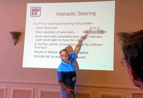 Kevin_Boughton_teaching_NMEA_Autopilot_Seminar_cPanbo.jpg