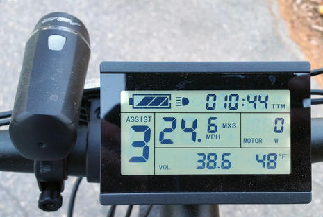 Sondors_ebike_LCD_by_Lunacycle_cPanbo.jpg