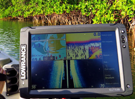 Lowrance_Elite_12Ti_on_Hobie_Pro_Angler_Florida_keys_cPanbo.jpg